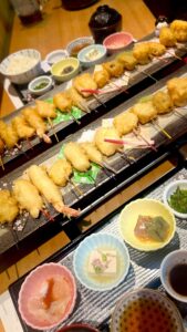 ✎𓈒𓂂𓏸 祇園本店「舞妓飯」で贅沢なひととき。 八坂神社から […]